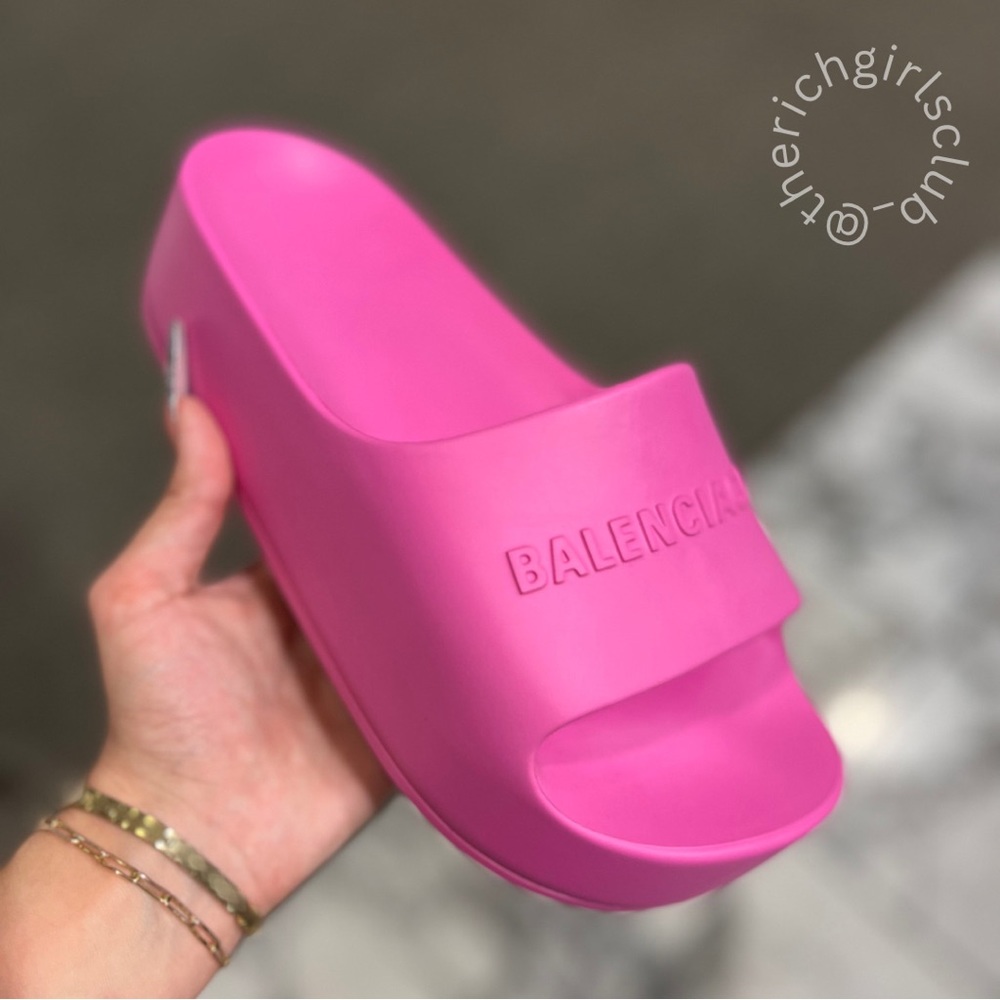 BALENCIAGA SLIDES